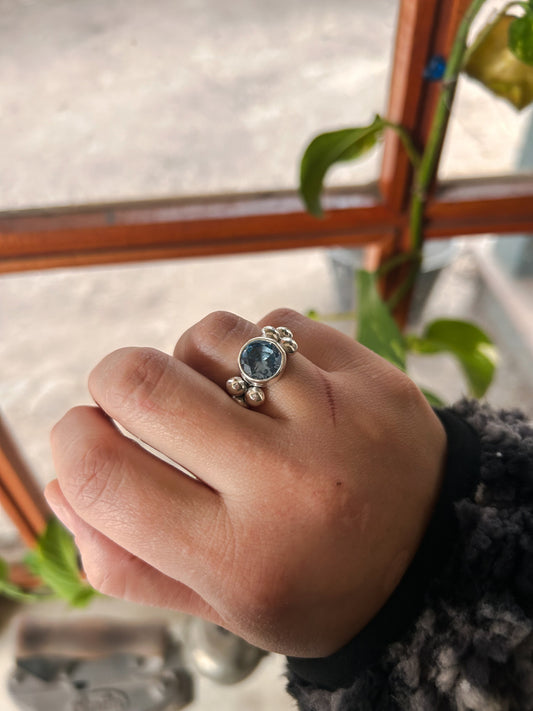 Anillo Circón