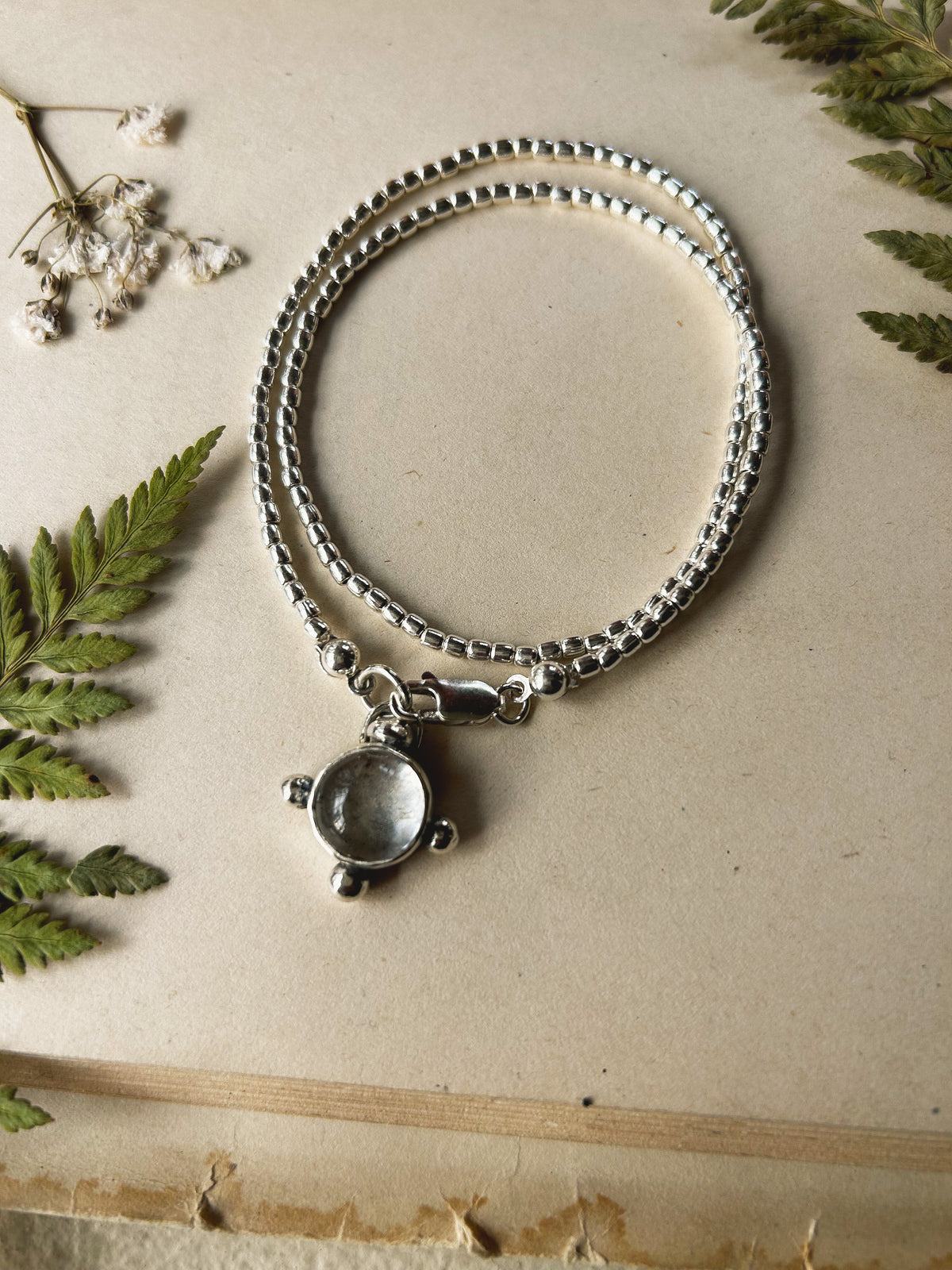 Pulsera Saturnito Cuarzo